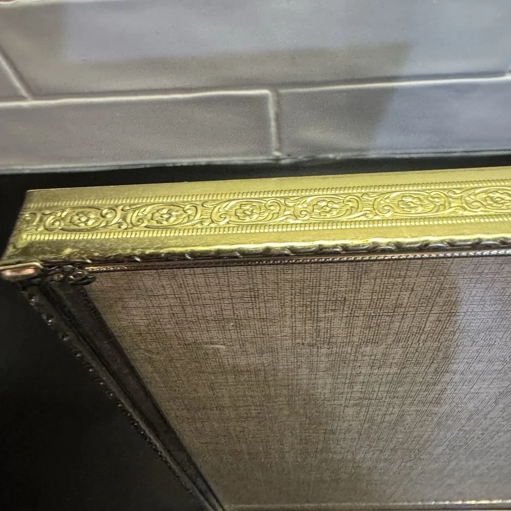 VINTAGE‎ Heirloom ETCHED BRASS MCM 8 X 10 PHOTO PICTURE FRAME ORNATE